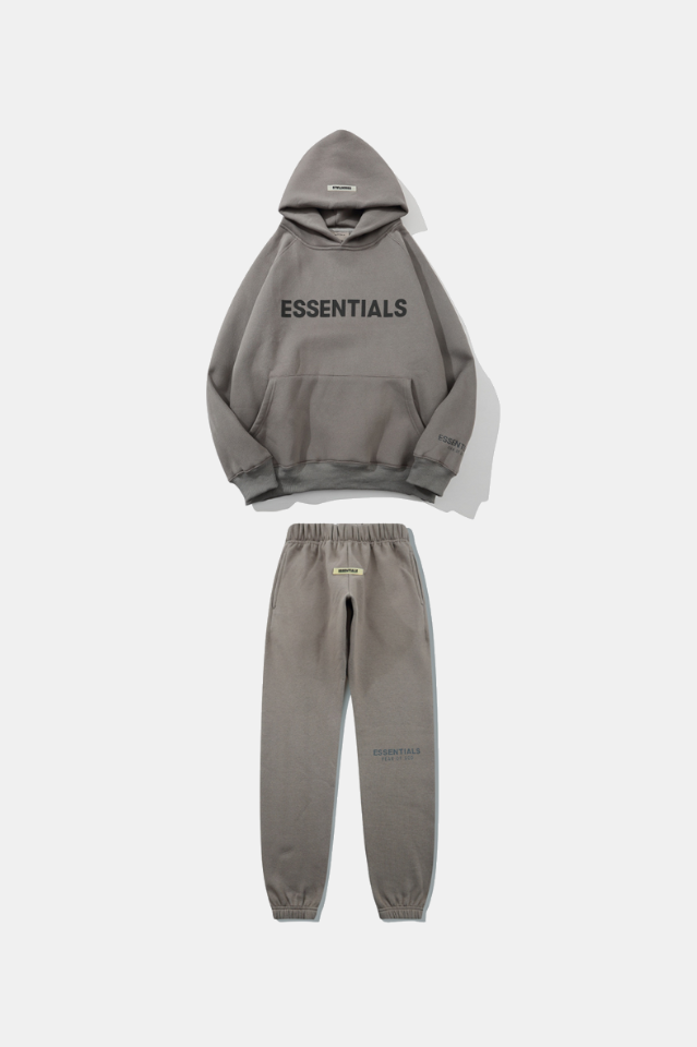 KIZON x ESSENTIALS Hoodie (Jogginghosen Gratis)